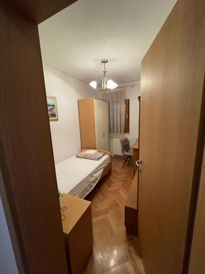 Apartman Ivan Трогир Екстериор снимка